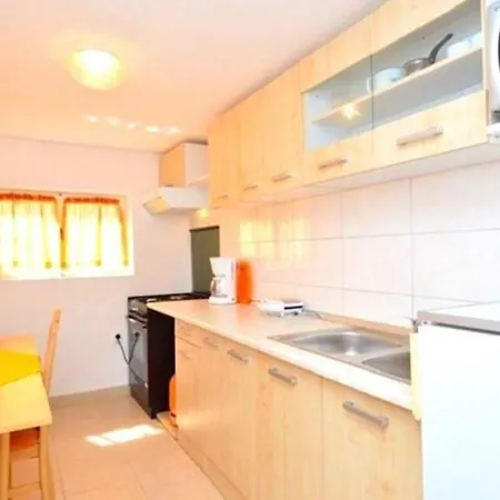 Fuer 4 Personen Ca 45 Qm In Pula, Istrien Istrische Riviera Apartment *